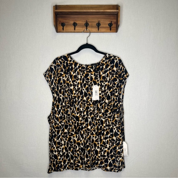 Universal Standard Tops - Universal Standard | 2XL Leopard Print Women's Top Cheetah